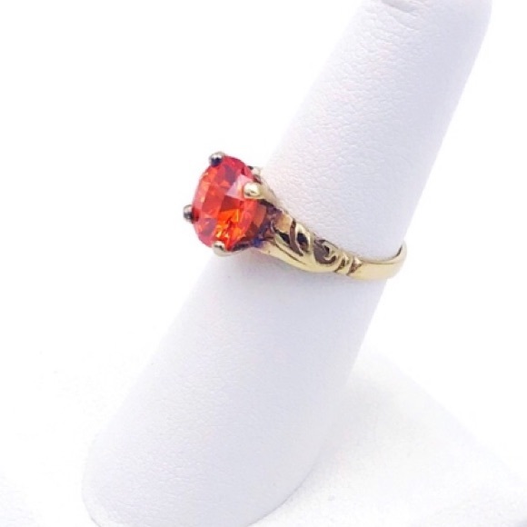 Vintage Orange Glass Ring - Picture 3 of 6